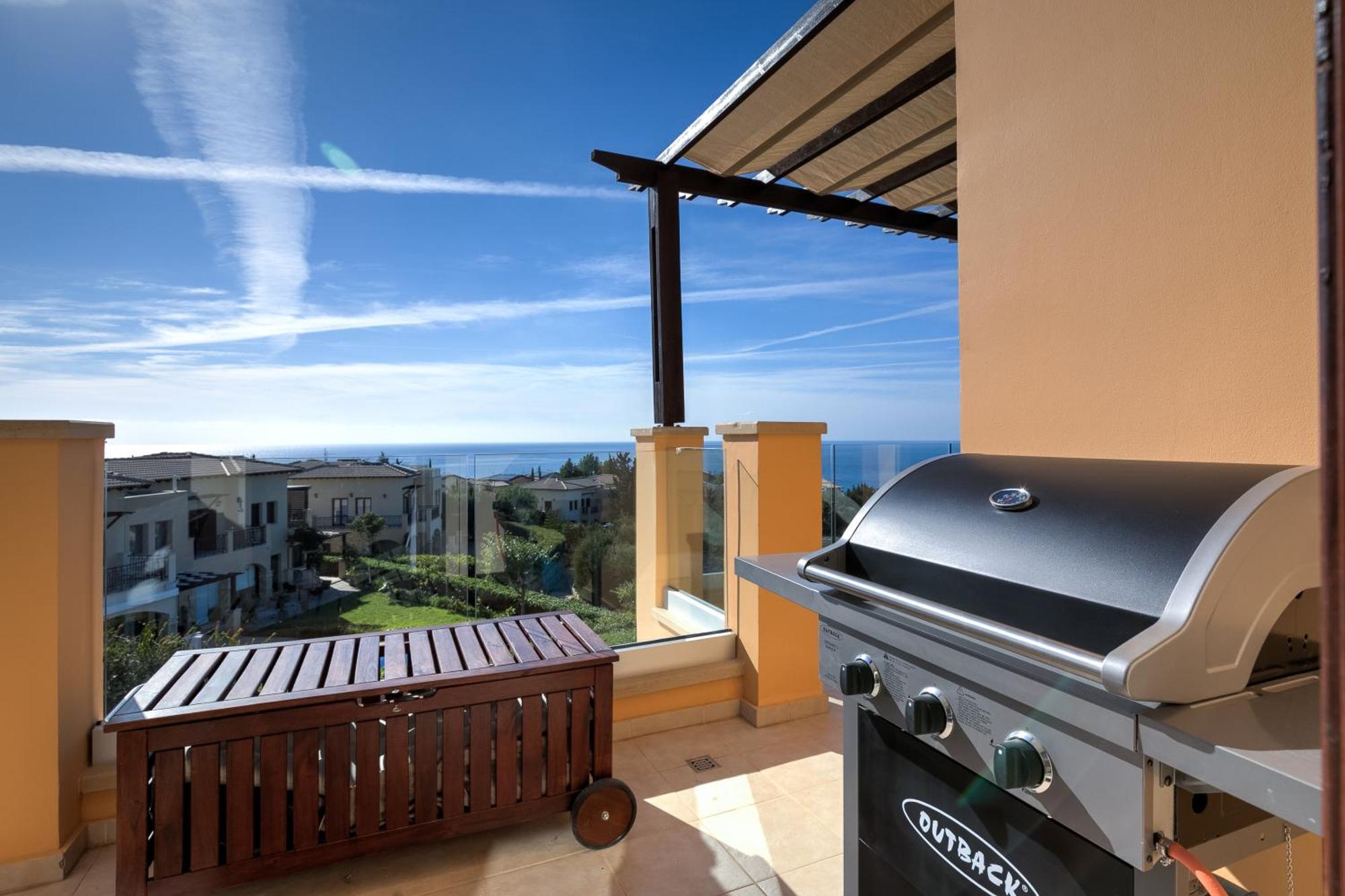 2 Bedroom Apartment Thalassa With Sea And Sunset Views, Aphrodite Hills Resort เกาเคลีย ภายนอก รูปภาพ